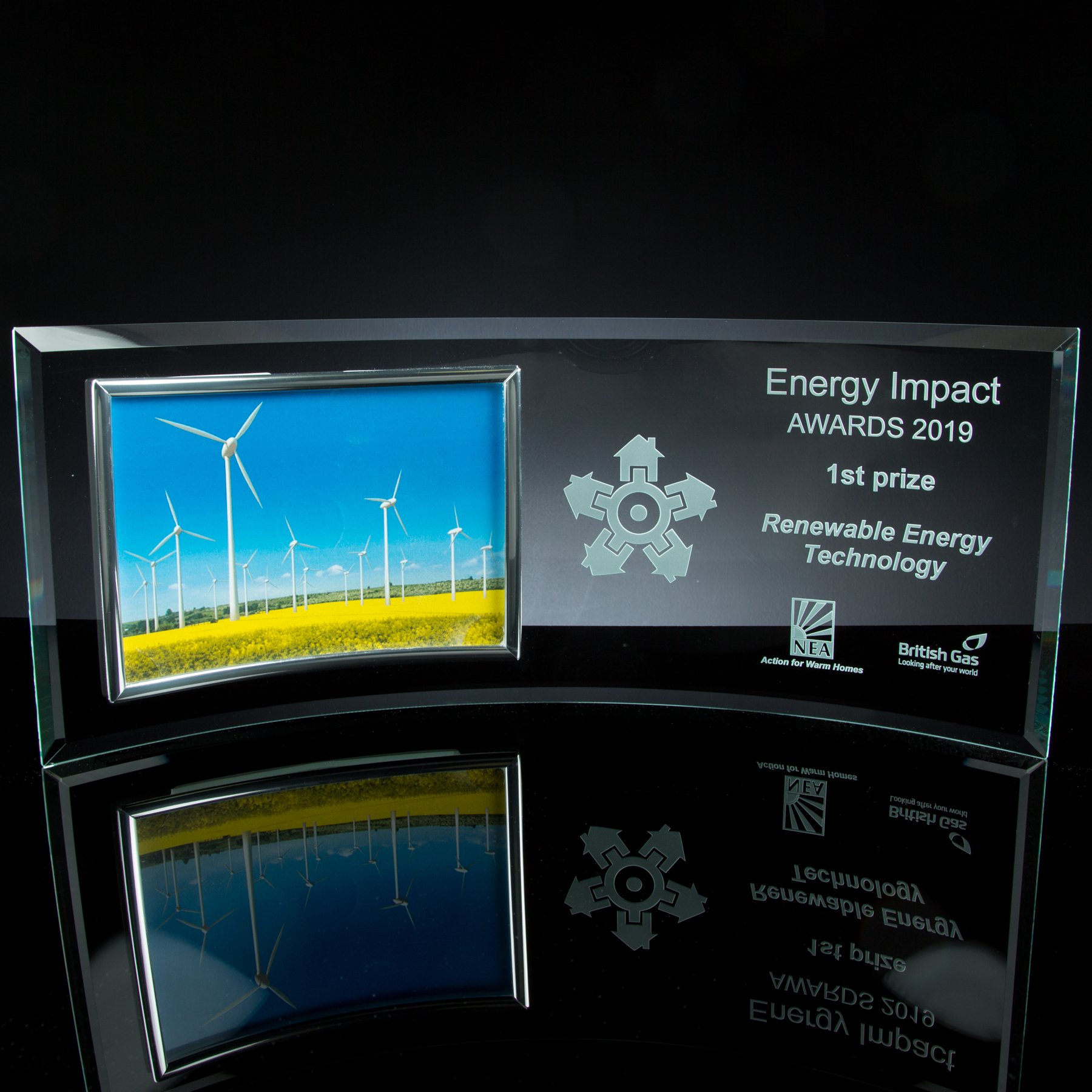 Curved 6mm Glass Frame with 7x5 inch Chrome Photo Frame, Single, White Boxed